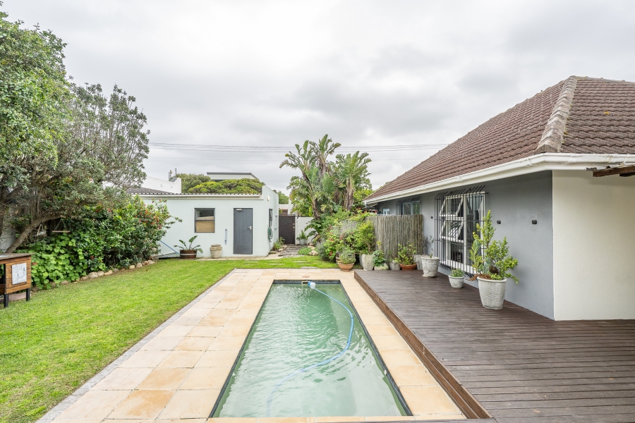 5 Bedroom Property for Sale in Blouberg Rise Western Cape